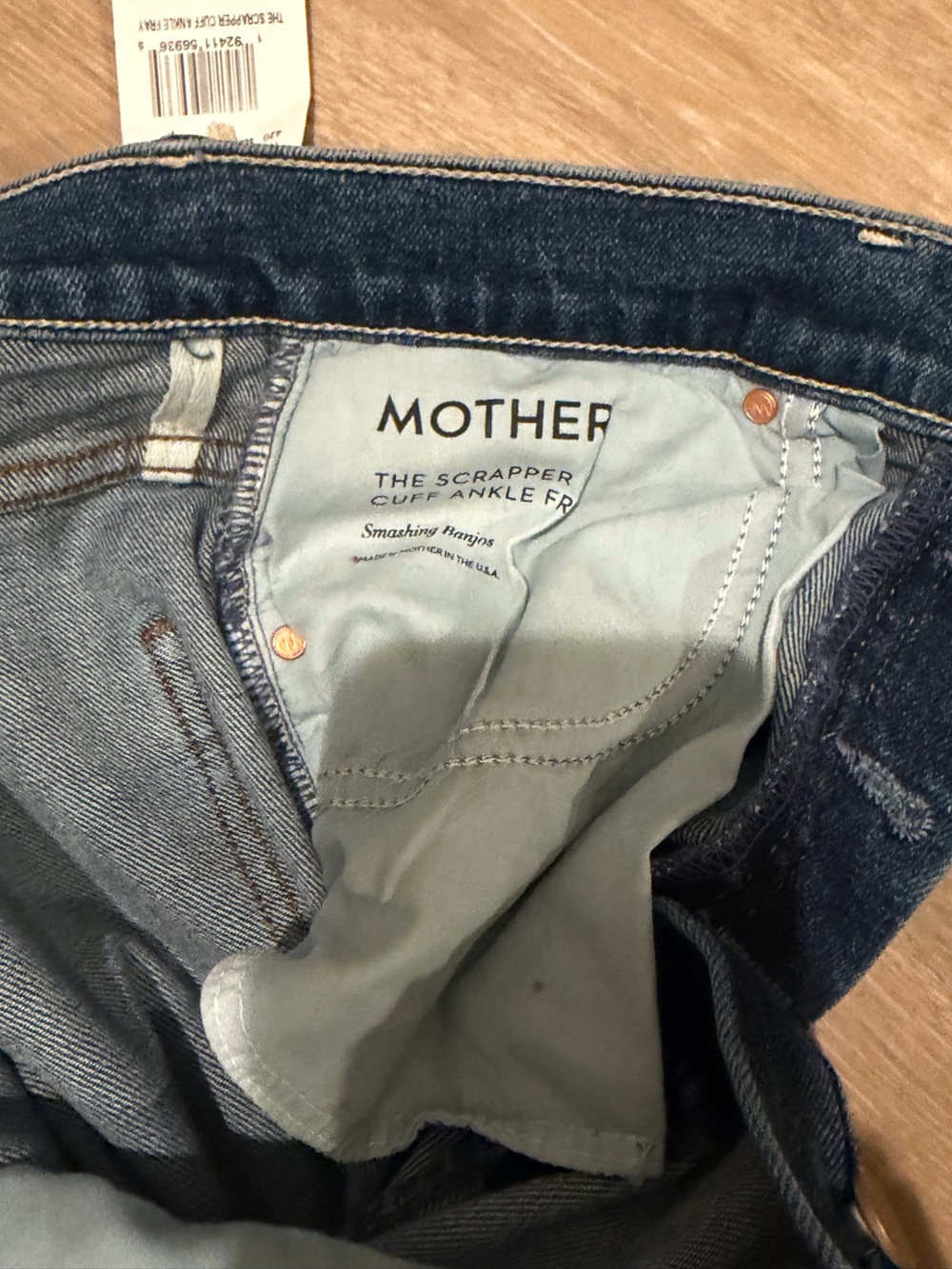 NWT MOTHER The Scrapper Cuff Ankle Fray Jeans Size 26 - Picture 6 of 9